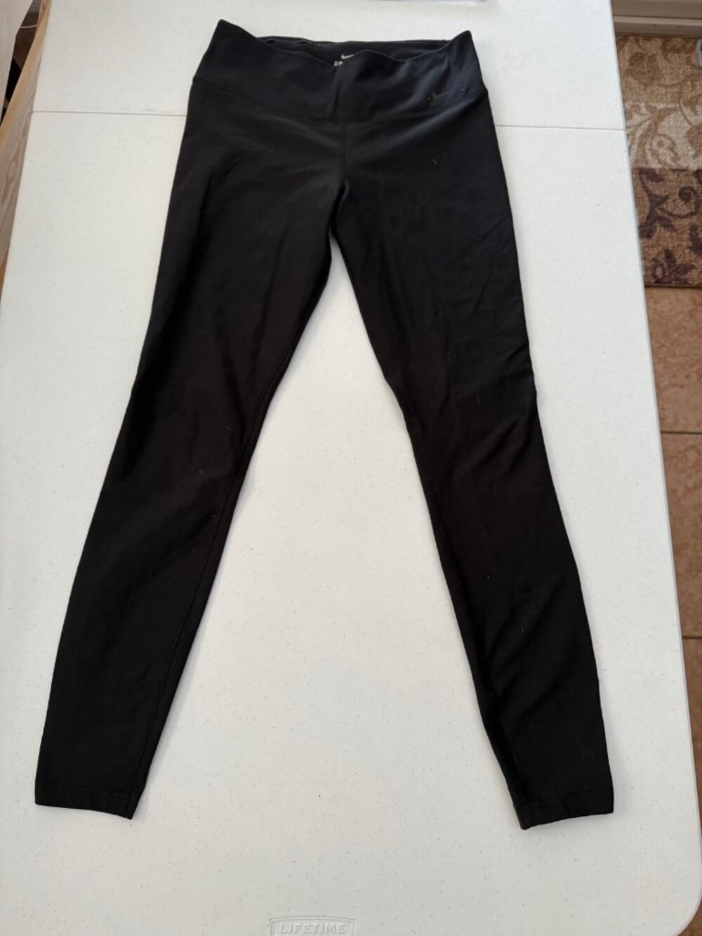 Nike One Legend Dri-FIT Black Athletic Leggings Women's Medium